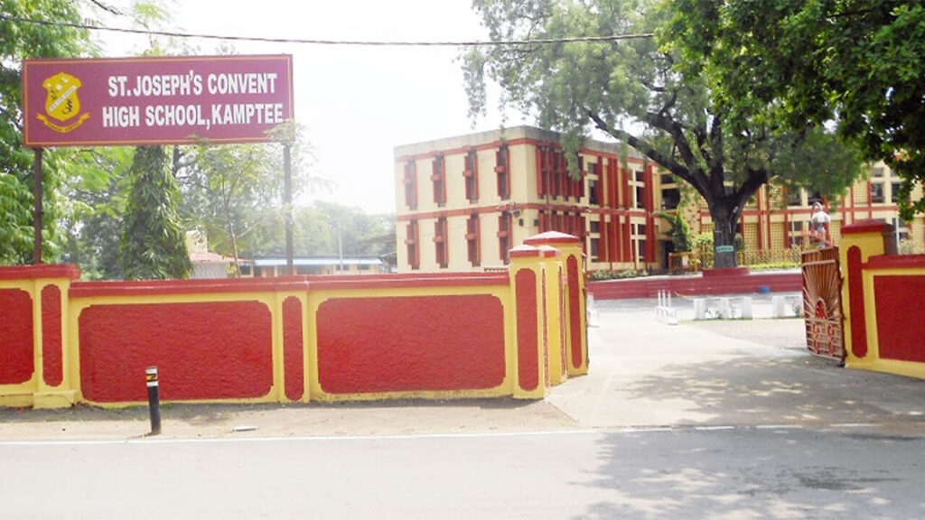 स्कूल बस चालक ने छात्रा से की छेड़छाड़, लोगों में रोष, आरोपी गिरफ्तार