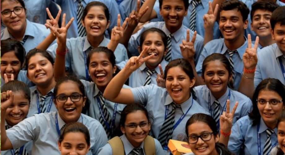 कामठी तालुक्यातील १५ शाळाचा निकाल १०० टक्के, या वेळेस सुद्धा मुलींनी मारली बाजी
