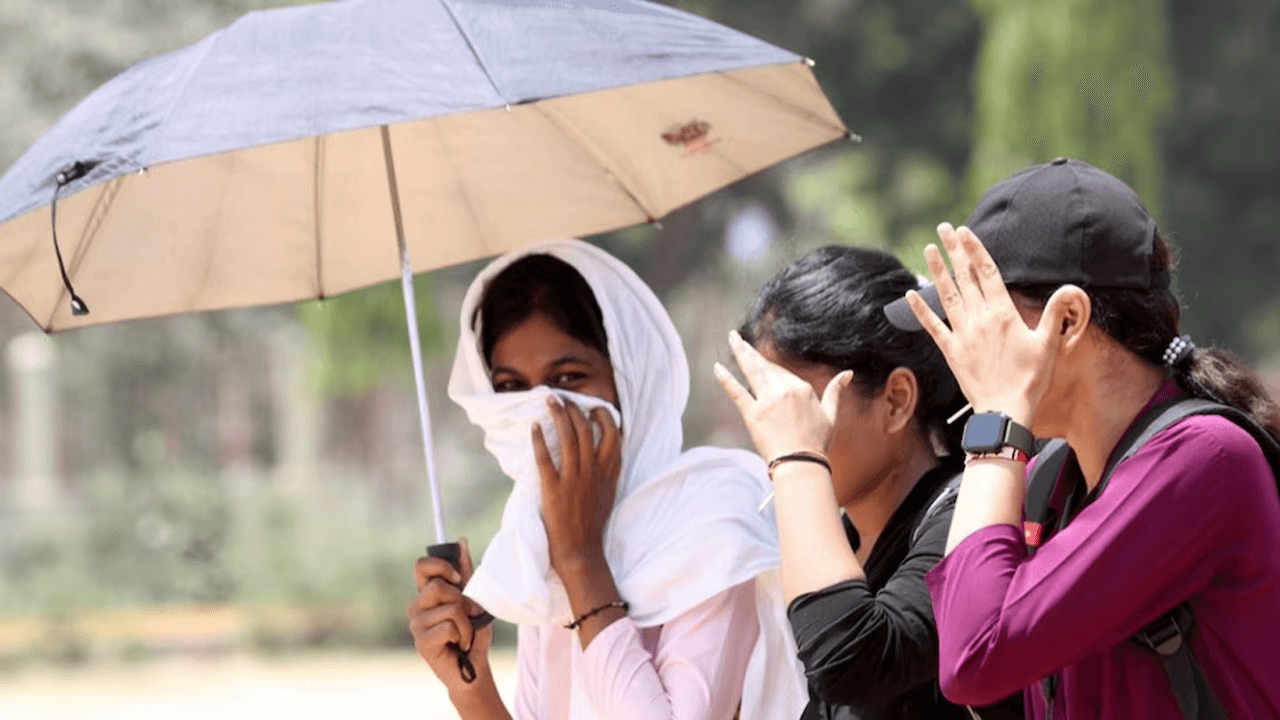 चिलचिलाती धूप से झुलस रहा नागपुर, बना हीट सेंटर; अगले दो-तीन दिन ऐसे ही रहेंगे हालात।