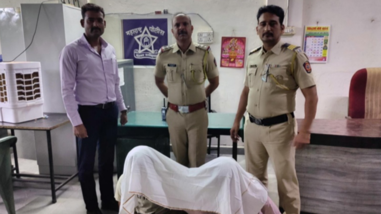 कामठी में शोभायात्रा के दौरान मोबाइल छीनाझपटी, पुलिस ने चोरों को धरदबोचा