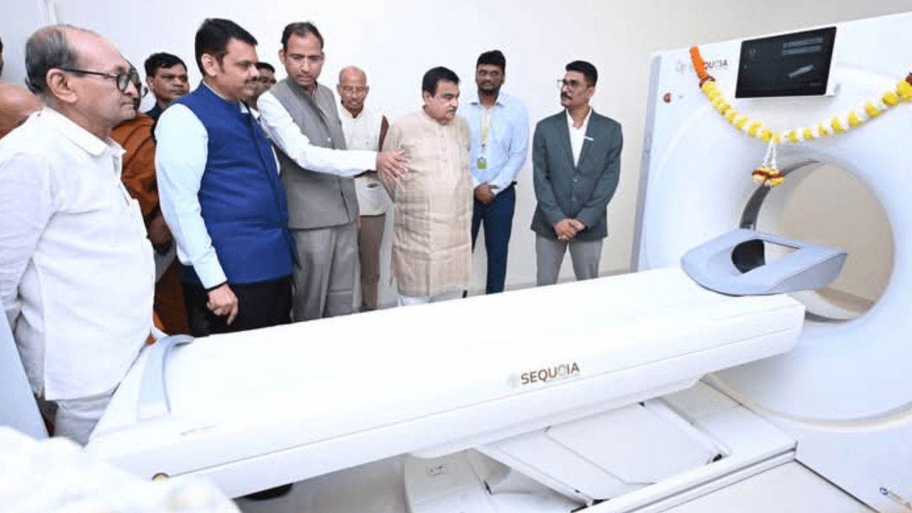 नागपुर में स्व. भानुताई गडकरी मेमोरियल डायग्नोस्टिक सेंटर का भव्य उद्घाटन नागपुर में स्व. भानुताई गडकरी मेमोरियल डायग्नोस्टिक सेंटर का भव्य उद्घाटन